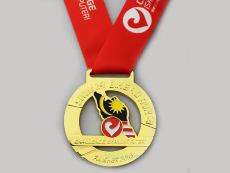Custom Triathlon Marathon Medal Process