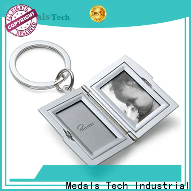 Medals Tech gifts metal key ring series for adults