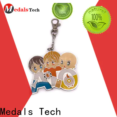Medals Tech character cool keychains for guys manufacturer for adults