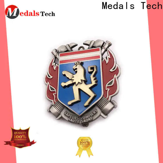 High-quality cool lapel pins hard company for students