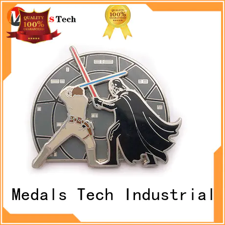 Medals Tech epoxy cool lapel pins design for man
