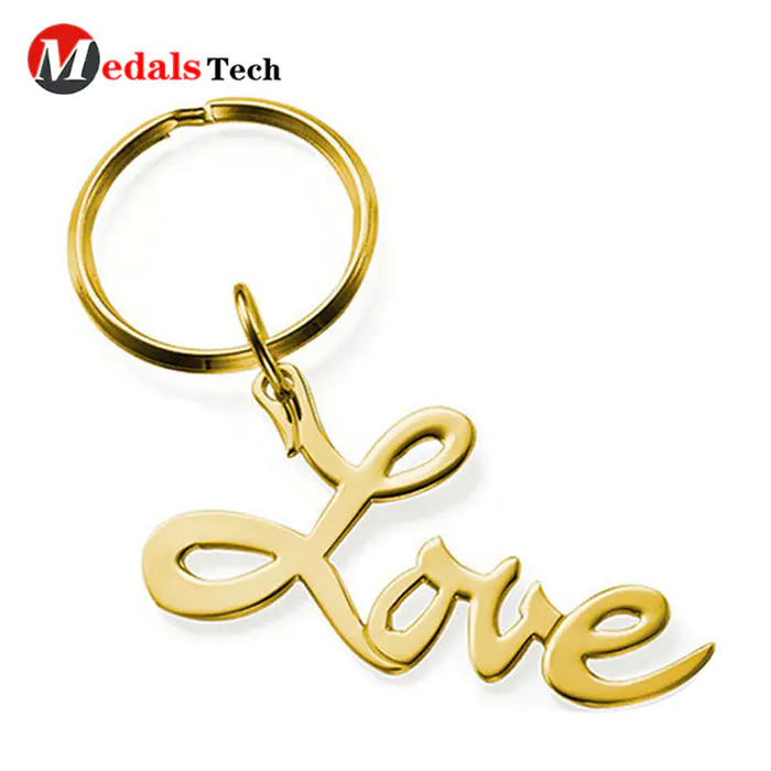 2019 popular love custom logo shinny gold plated  keychain