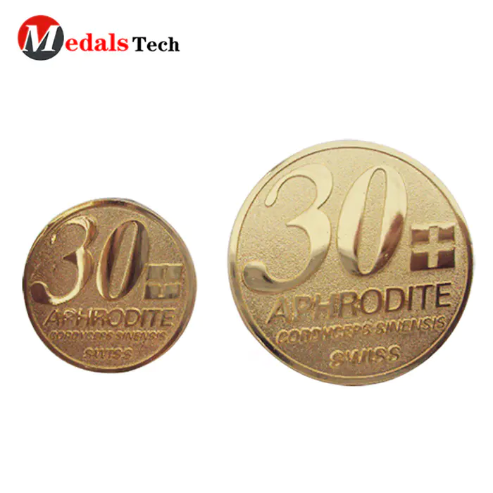 Factory price metal gold plating round shape nameplate for clothes