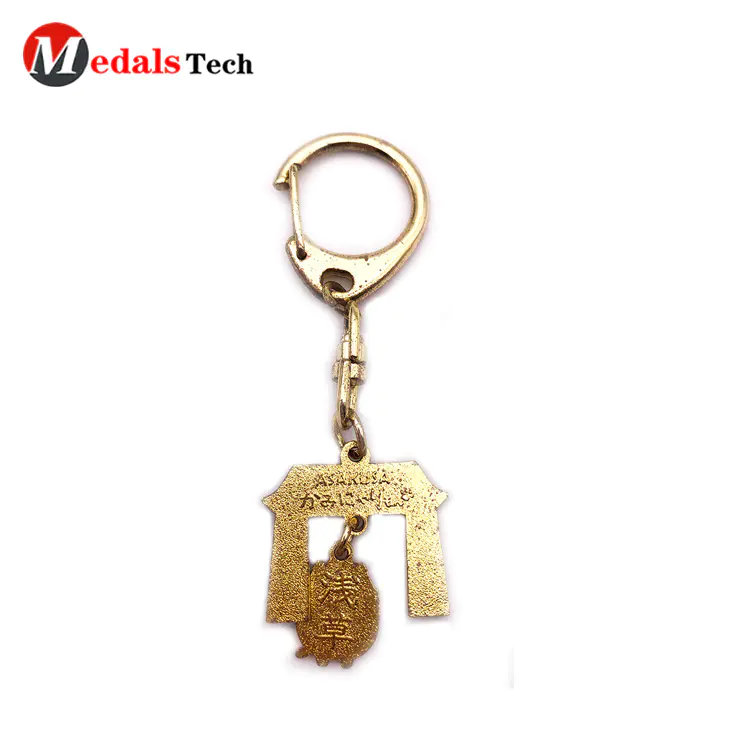 Wholesale Soft Enamel Festival Event Souvenir Decorative Keychain with Dog Hook