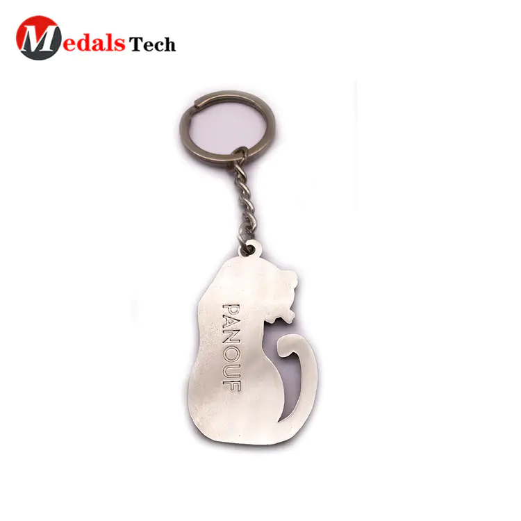 Custom Decorative Keychain Engraved Logo Silver Plating