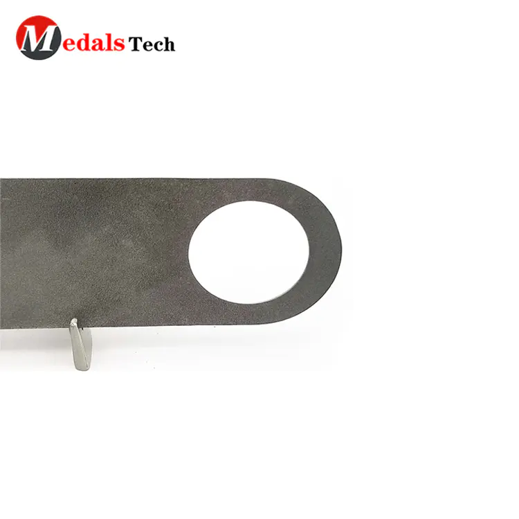 Free sample  durable recessed logo flat metal bar blade bottle opener
