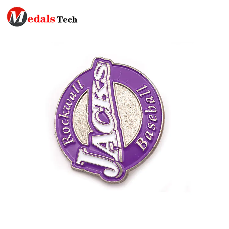 High quality customized logo silver plating badge with sandblast backside