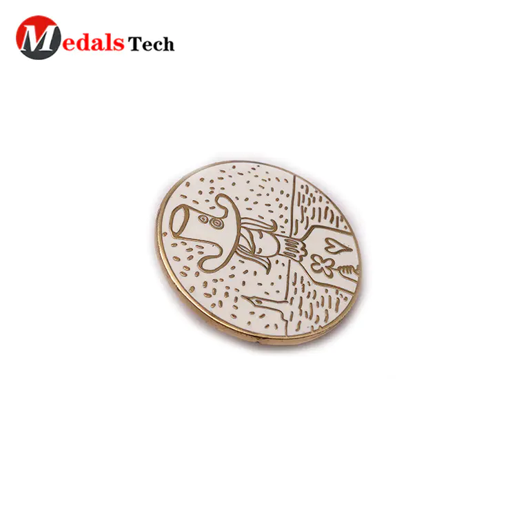 Promotional round shape gold plating cute badge with color filled