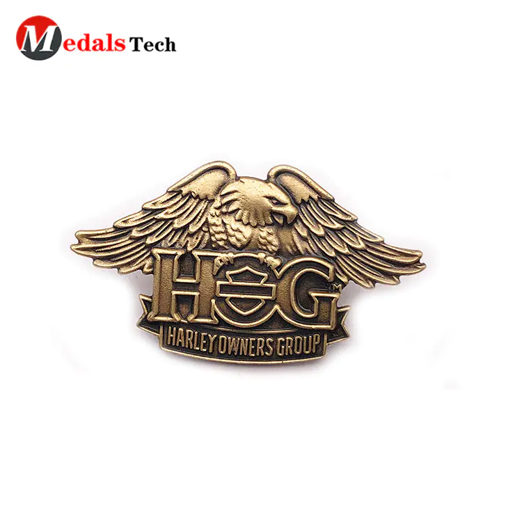 China manufacture metal eagle antique gold die casting pin badge