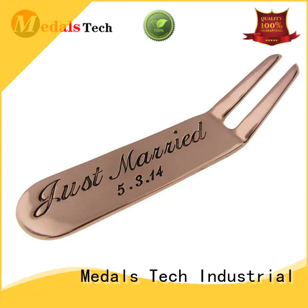 Medals Tech metal divot repair tool design for woman