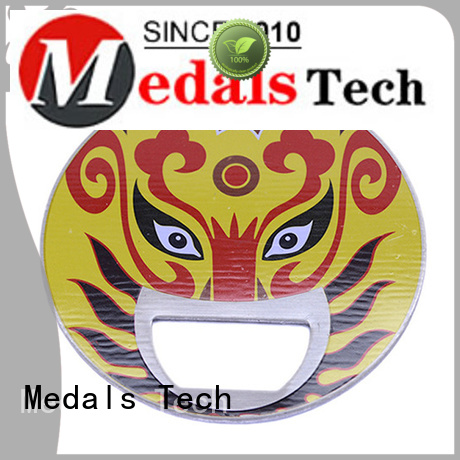 Medals Tech die casting beer bottle opener from China for household