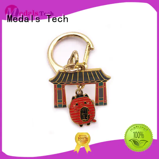 Medals Tech cool keychains for guys from China for promotion