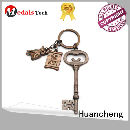 souvenir Custom shape name keychains copper Huancheng