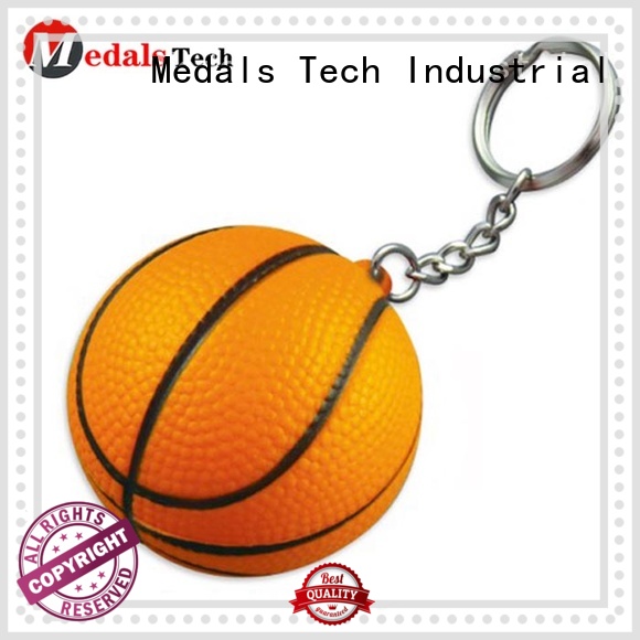 Medals Tech gold keychain supplies customized for woman
