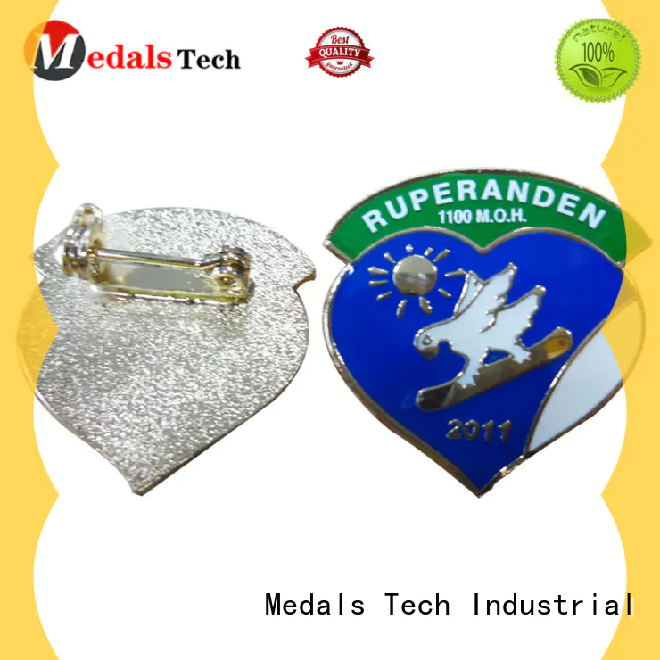 Medals Tech quality custom lapel pins cheap with good price for man
